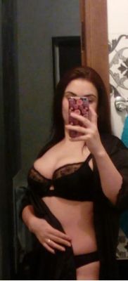 купить шлюху (Маришка, рост: 163, вес: 57)