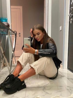 снять шлюху в Уфе (Дана, от 3000 руб. в час)