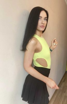 Вероника — страпон услуги