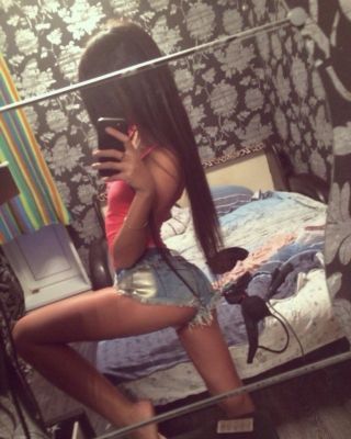 Аня — классический массаж от проститутки - 3000 руб. в час