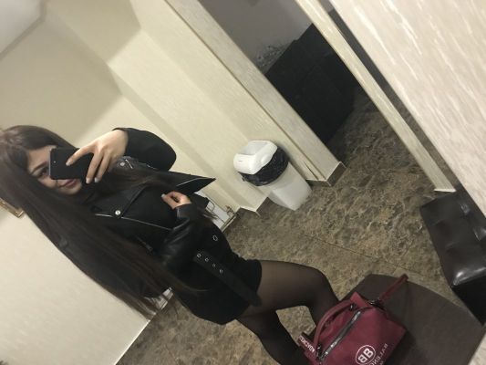 Сексуальная негритянка Мэри, закажите онлайн