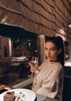 Дорогая элитная проститутка Вика, рост: 156, вес: 48