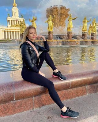 Куртизанка ГЕЛЯ МБР (вес: 57, рост: 163)