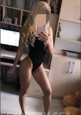 Юля — шлюха по вызову, от 3500 руб. в час