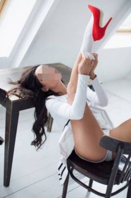 экспресс проститутка Марина, тел. 8 981 702-15-26