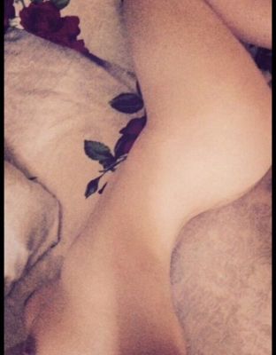 купить шлюху (Виктория, рост: 159, вес: 52)