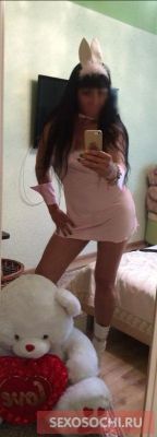 Лера — проститутка с большой грудью