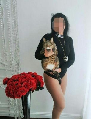 Катя, 31 лет — попробуйте секс с госпожой