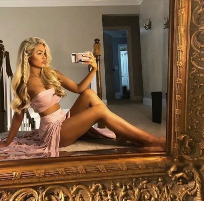 Александра, рост: 163, вес: 57