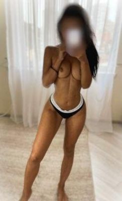  Куртизанка Карина для интимных свиданий