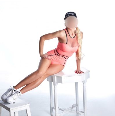 Машенька — массаж страпоном, тел. 8 900 504-99-10