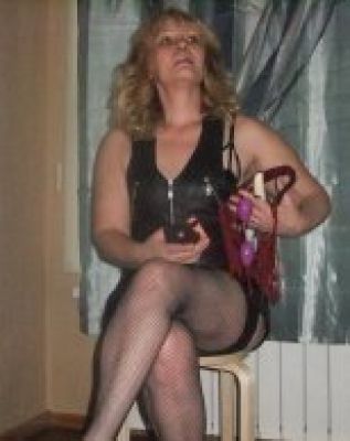 Алиса — классический массаж от проститутки - 5000 руб. в час