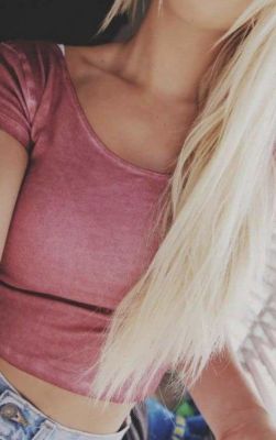 Снять девушку для секса от 4000 руб. в час (Мария, тел. 8 921 785-79-12)