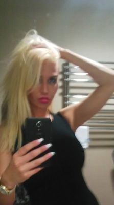 снять девушку на час (Оля, 21 лет)