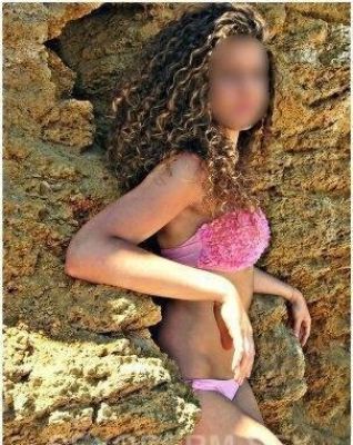 Вика — проститутка с большой грудью