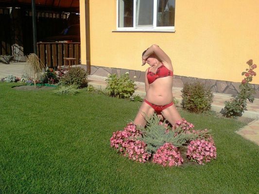 Ника — сексуальный массаж «Веточка сакуры»