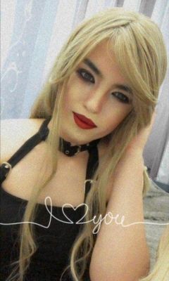 молодая шлюшка Коко — анкета девушки