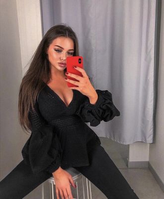 Уфимская  тёлка с шикарным бюстом — София