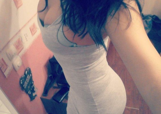 снять девушку на час (Поля, 25 лет)