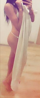 Оля — массаж «Ветка сакуры», минет и классика - 24 7