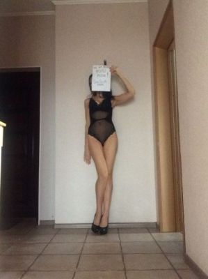 Анюта, фото путаны