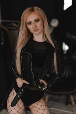 снять шлюху в Уфе (Оксана, от 3500 руб. в час)