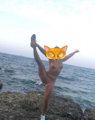 Местная проститутка Мелания, 22 лет