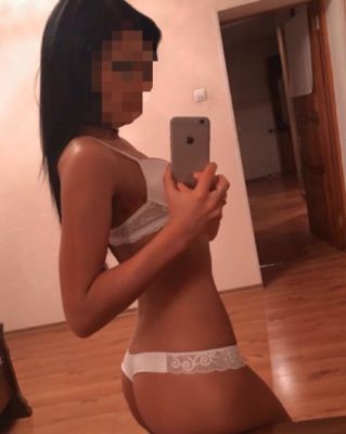 Эмили: люблю золотой дождь