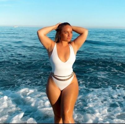 Дорогая элитная проститутка Альбина, рост: 161, вес: 55