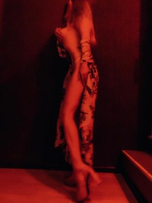 молодая шлюха Злата МБР/КУНИ, фото и отзывы