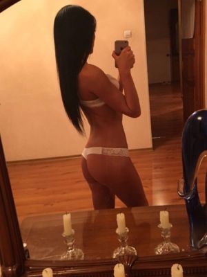 Алиса — знакомства для секса в Уфе