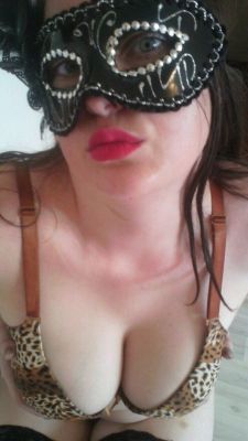 Алиса, индивидуалка